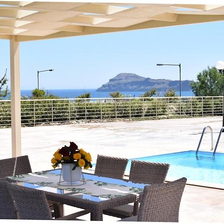Liberty & Freedom Luxury Villas Platanés エクステリア 写真