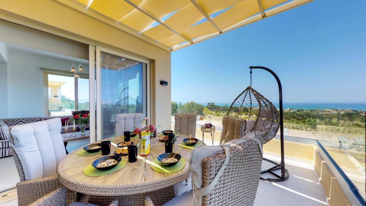 Liberty & Freedom Luxury Villas Platanés エクステリア 写真